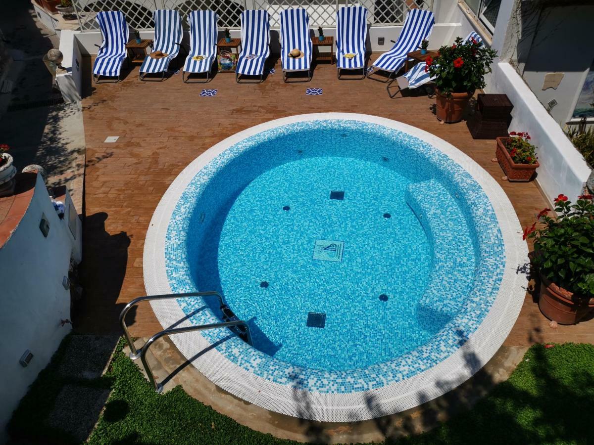 Villa Patrizi Капри Екстериор снимка